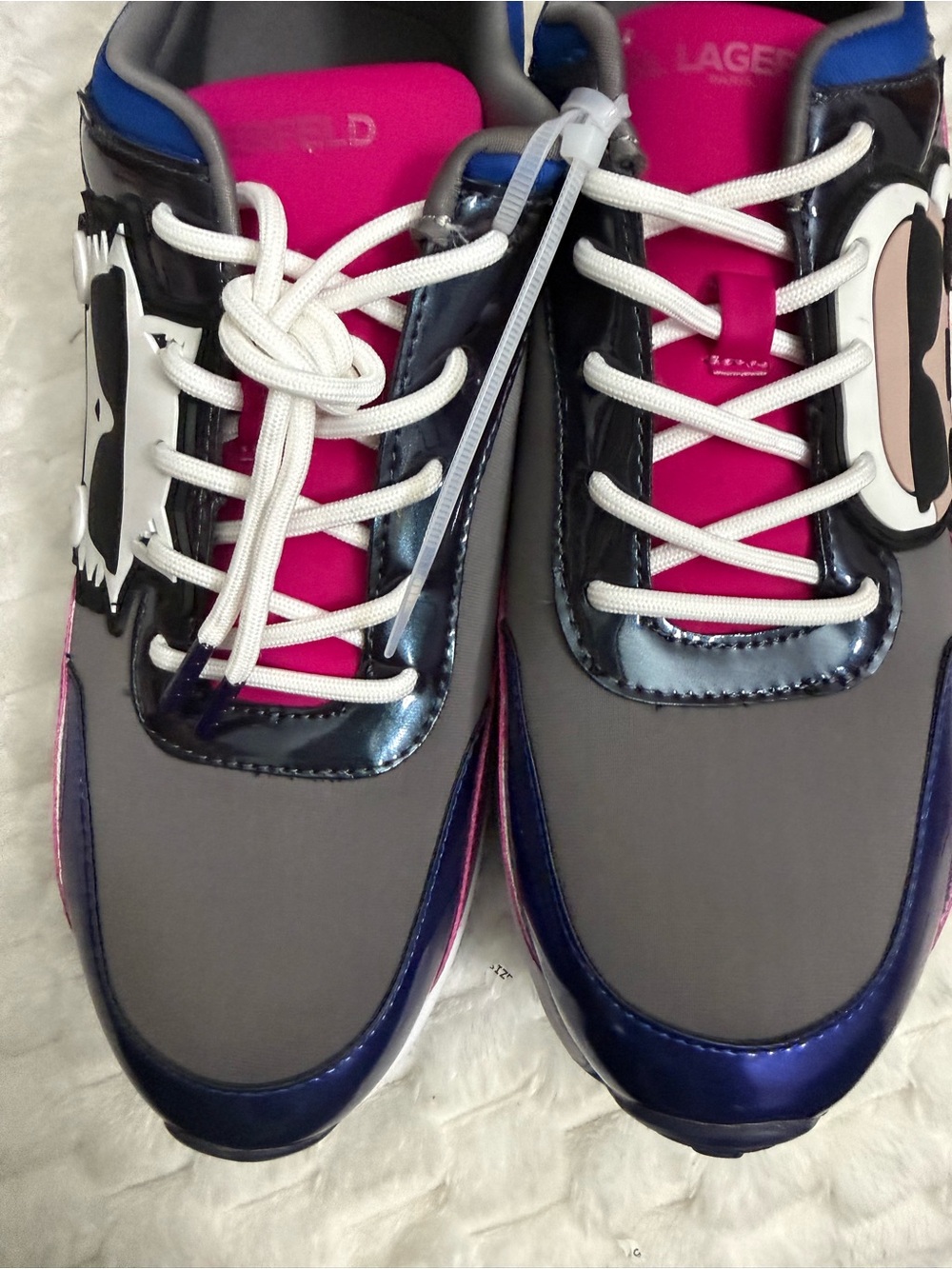 karl lagerfeld Paris Coty Sneaker In Cactus Flower/ Dark Slate Size:11 $150 - Picture 5 of 9
